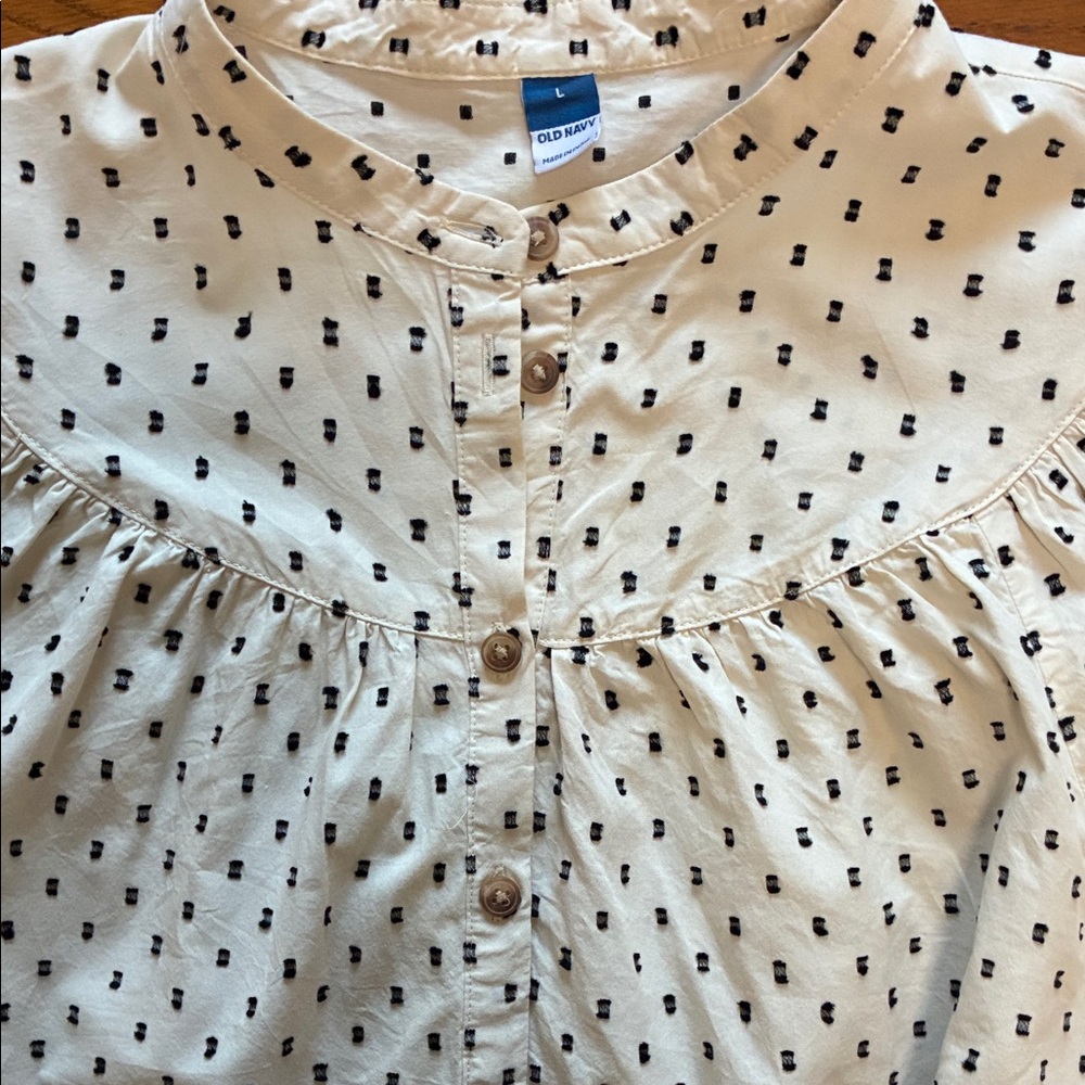 Old Navy Cream Blouse with Navy Dot Print - Picture 2 of 3